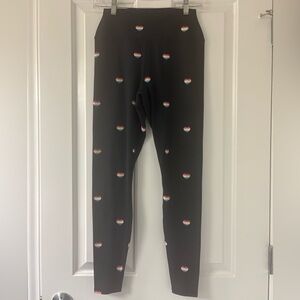 Spiritual Gangster Rainbow Heart Workout Pants (M)